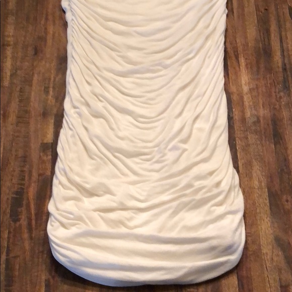 WHITE DRESS - Picture 2 of 2